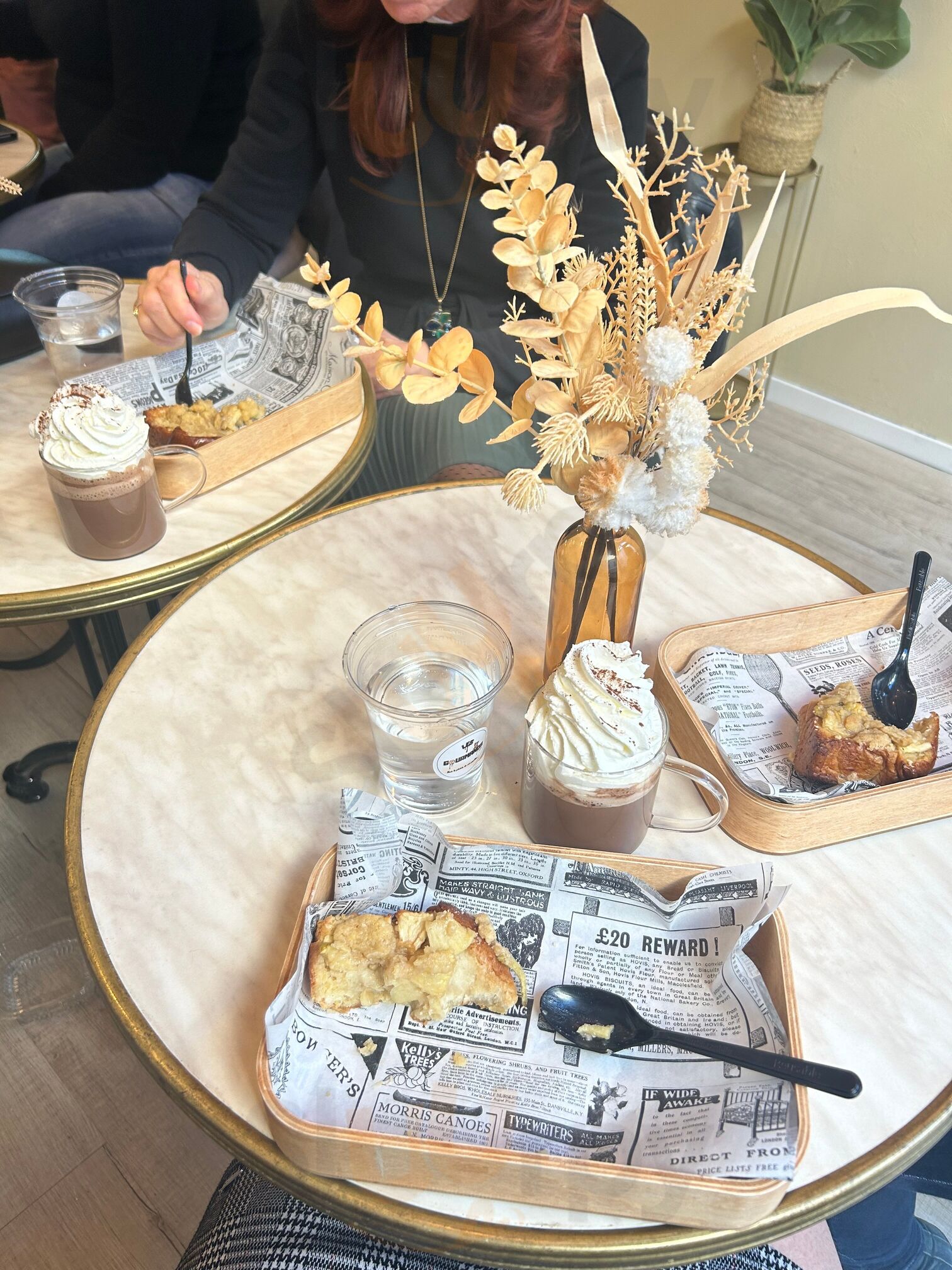 Les Gourmands