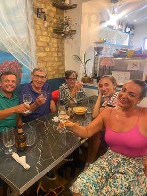 Sardunya Cafe Bistro