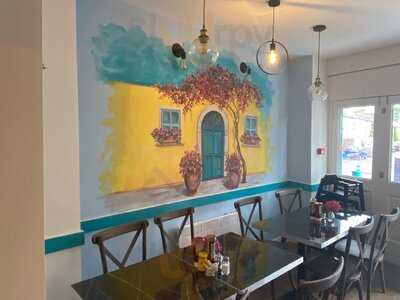 Sardunya Cafe Bistro