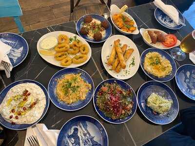 Sardunya Cafe Bistro