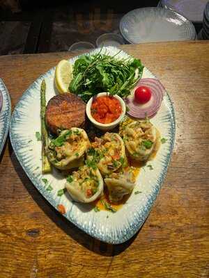 Dolphin Sea Food & Grill Restaurant