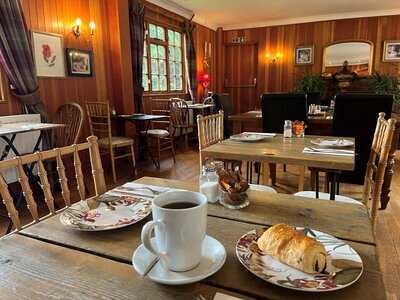 The Woodyard Cafe & Brasserie