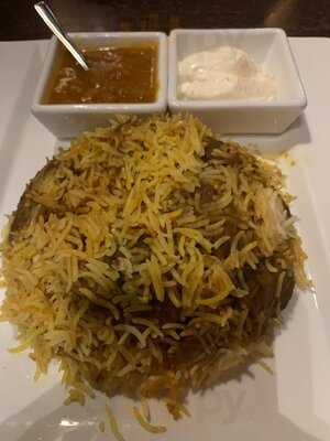 Simla Restaurant - Photo 8