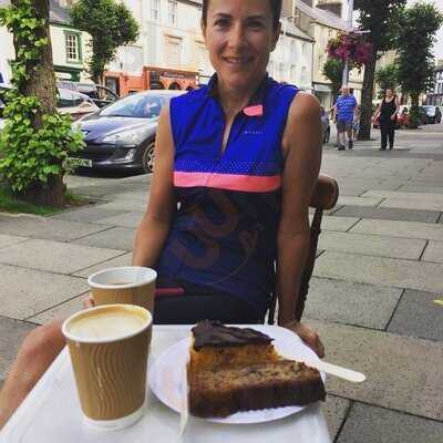 The Moon & Sixpence Coffeehouse