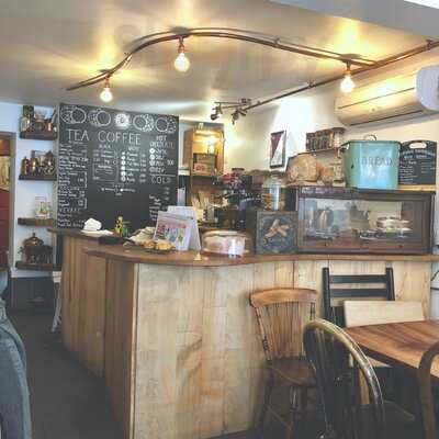 The Moon & Sixpence Coffeehouse