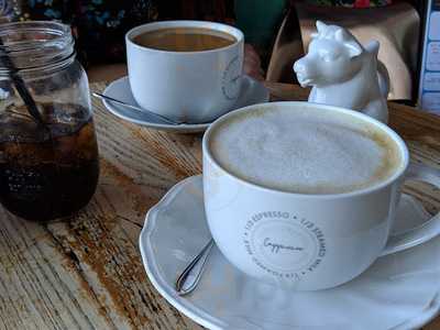 The Old Hardware Shop