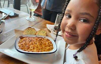 Jojo's Kitchen & Bar