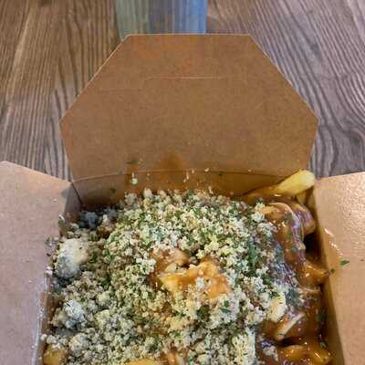 Caribou Poutine