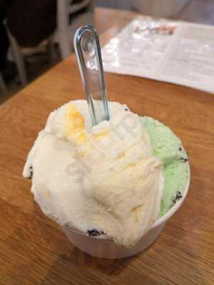 Roberto Authentic Italian Gelato