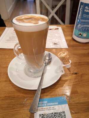 Roberto Authentic Italian Gelato