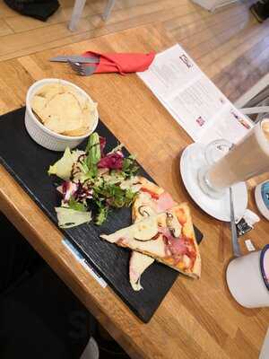 Roberto Authentic Italian Gelato