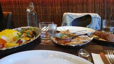 Colbeh Persian Kitchen & Bar