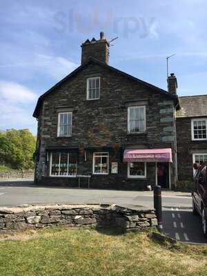 Lucia's Coffee + Bakehouse