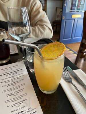 Petit Pois Restaurant