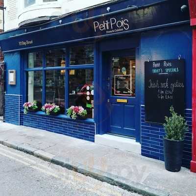 Petit Pois Restaurant