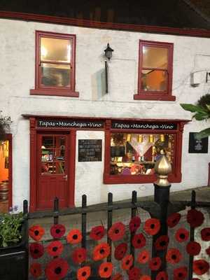 Manchega Tapas And Wine Bar
