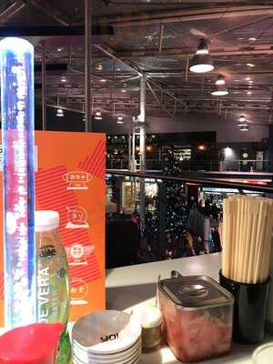 Yo! To Go Manchester Piccadilly Station