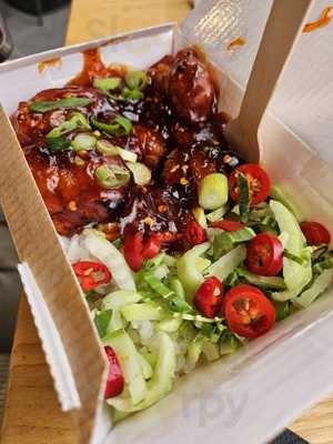 Yo! To Go Manchester Piccadilly Station