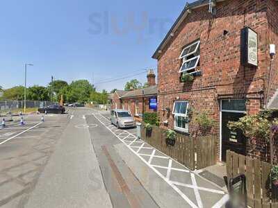 The Station House Cafe & Bistro