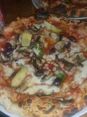 Napoli Centro Pizzeria