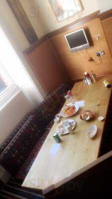 Istanbul Cafe & Bistro