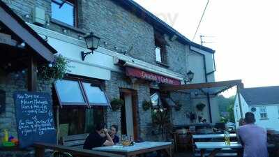 The Gwaelod Y Garth Inn
