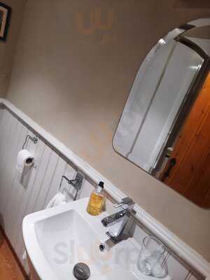 The Gwaelod Y Garth Inn