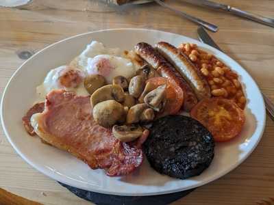 The Gwaelod Y Garth Inn