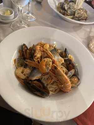 Francine's Restaurant