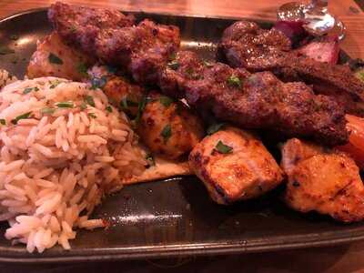 Gustum Bar + Restaurant