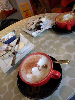 Circles Cafe & Gin Bar