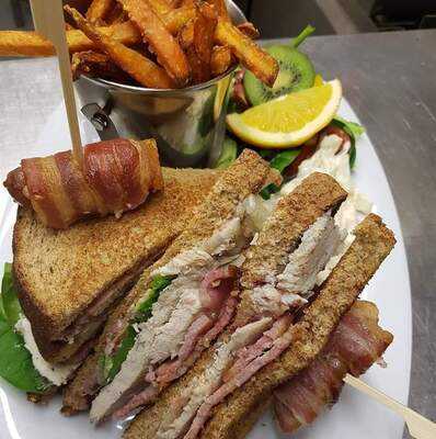 The Lanes Cafe & Licensed Bar