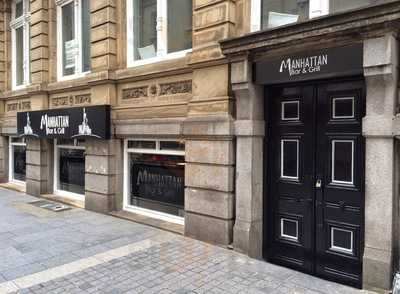 Manhattan Bar And Grill