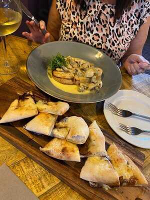 Angel & Harlequin Bistro