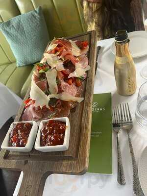 Regginas Ristorante Italiano