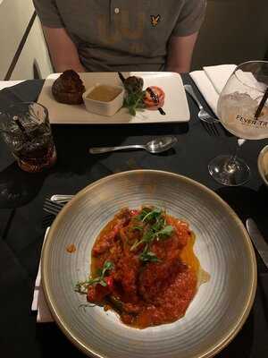 Florence Jesmond - Photo 8