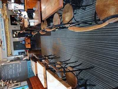 The Blackburne Gastropub & Hotel