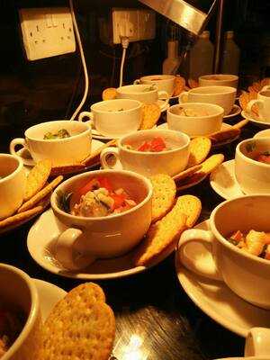 Lemon Tree Cafe And Bistro