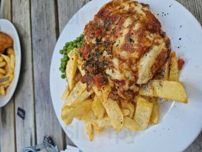 Filby Bridge Restaurant At Filby Broad