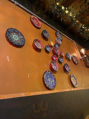 Bab Tooma Restaurant