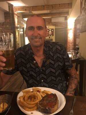 Anderson's Bar & Grill