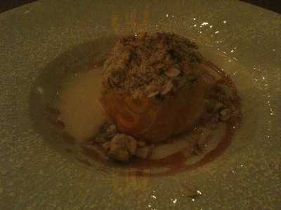 Lasan Restaurant & Bar