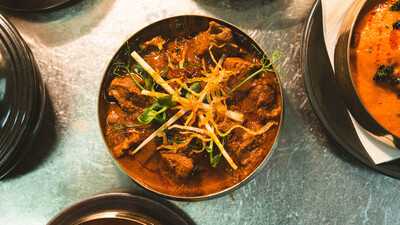 Lasan Restaurant & Bar