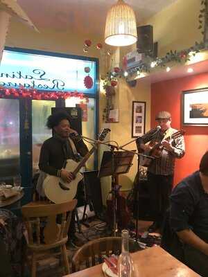 La Mama Latin Tapas Bar & Restaurant