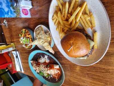 Las Iguanas - Mermaid Quay