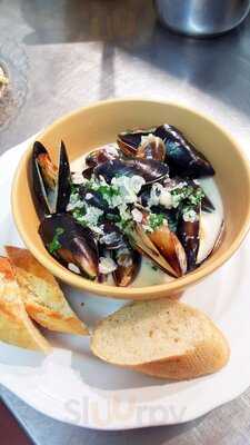 The Bistro In The Barn