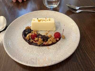 Bishop's Dining Room & Wine Bar