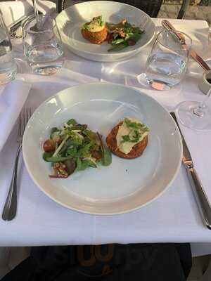 Bishop's Dining Room & Wine Bar