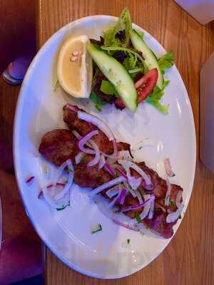 Lefteris Greek Taverna