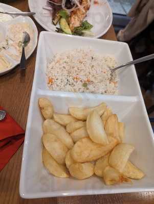 Lefteris Greek Taverna